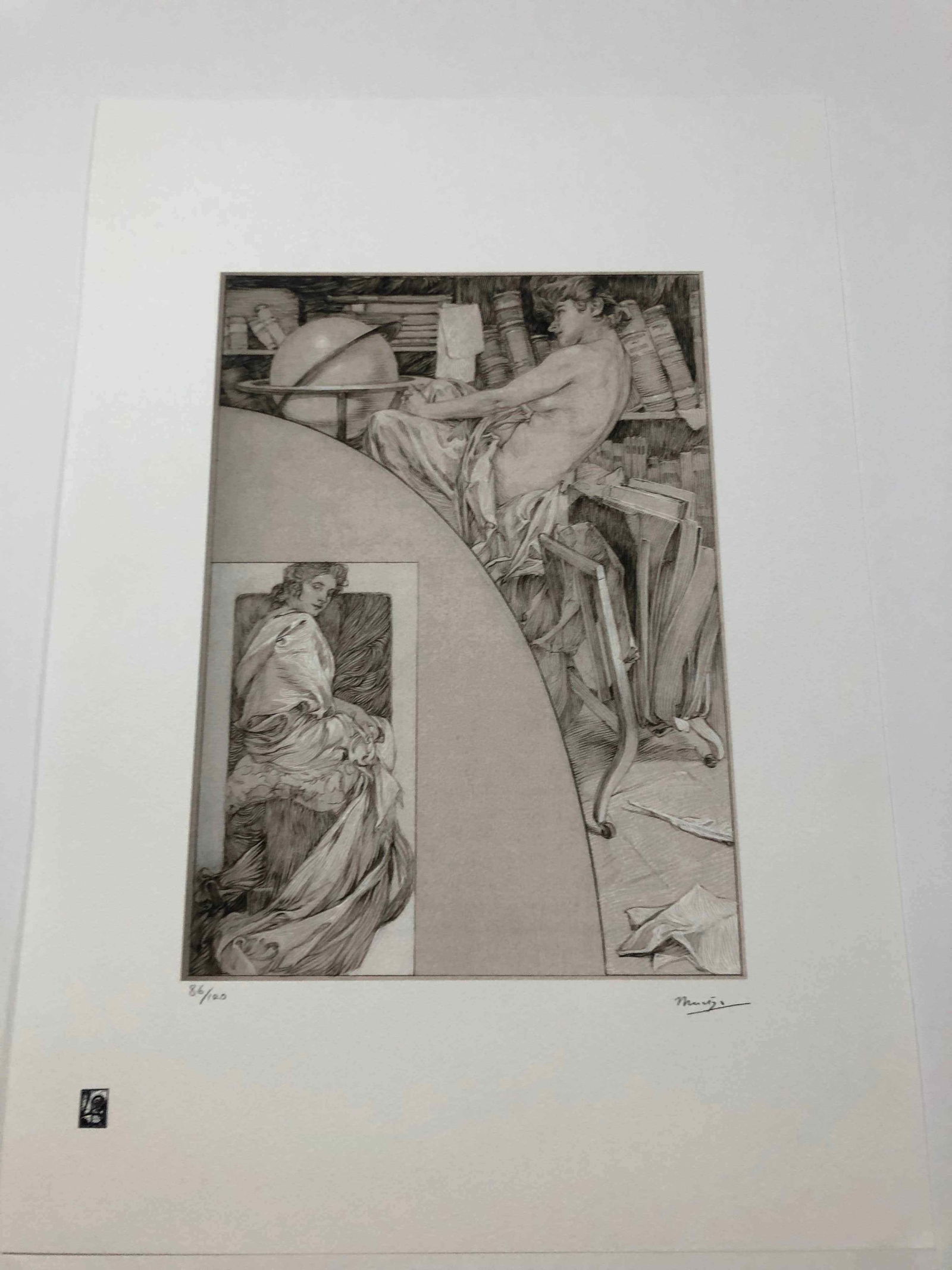 Alphonse Mucha litografia cm 50x70 con certificato: Alphonse Mucha litografia dimensione cm 50x70 timbro impresso LE PALMEcarta francesecertificato di autenticaedizione del 2010firma su lastra in stampaesemplari 100 maxla numerazione al momento della s