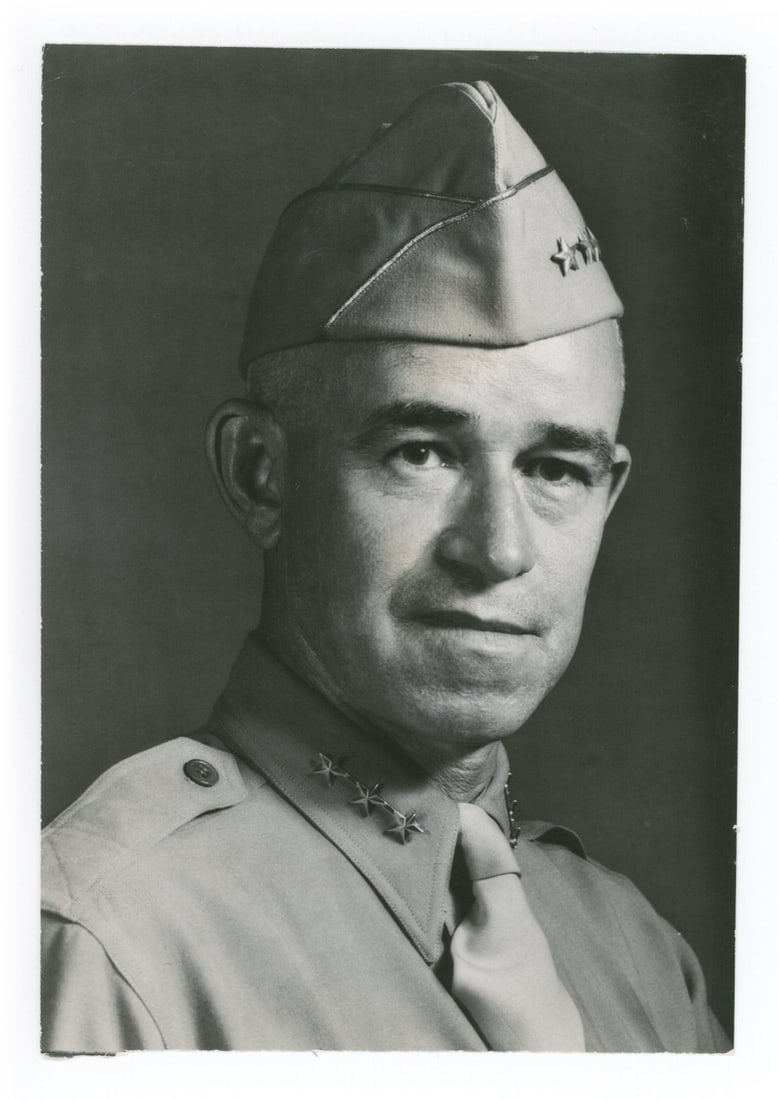 Omar Bradley - 1st U.S. Chairman of the Joint Chiefs of Staff - Vintage Press Photograph (1 of 2)