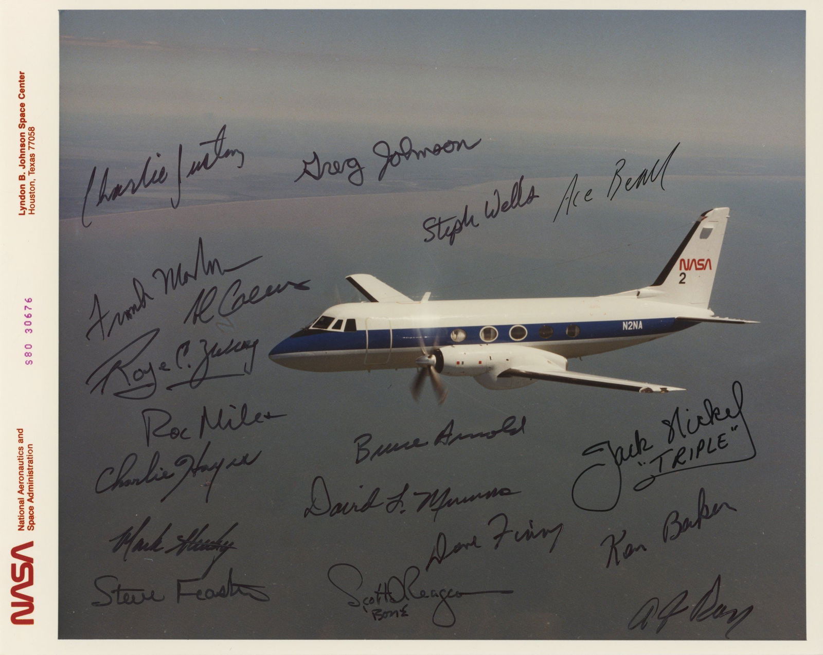 Gulfstream II Shuttle Training – Autographed 10 x 8 Photo – Signed by 18 Test Pilots (1 of 1)