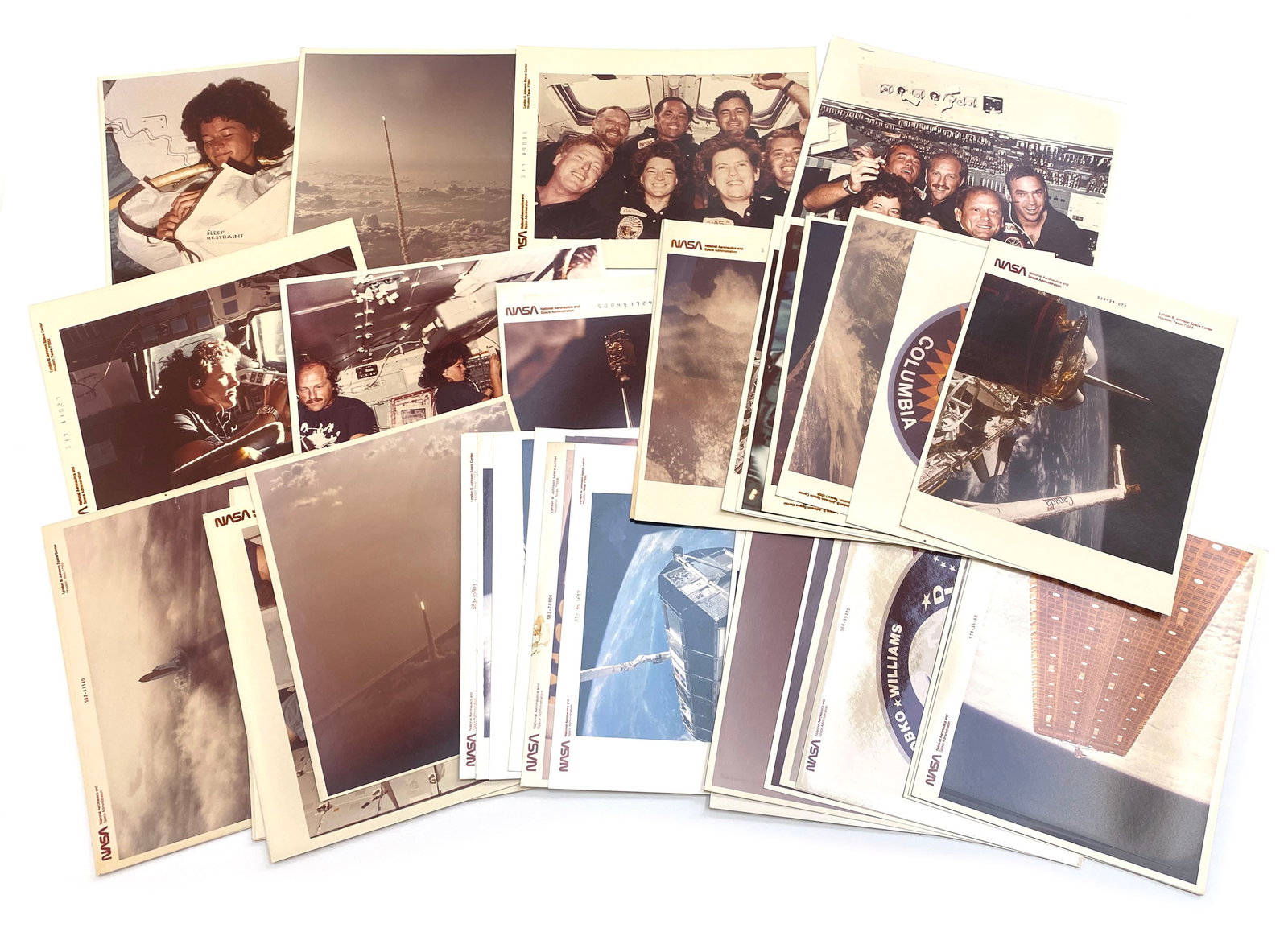 NASA Space Shuttle Photography Archive: 42 Vintage NASA Photographs Including Red Letter Examples (1 of 2)