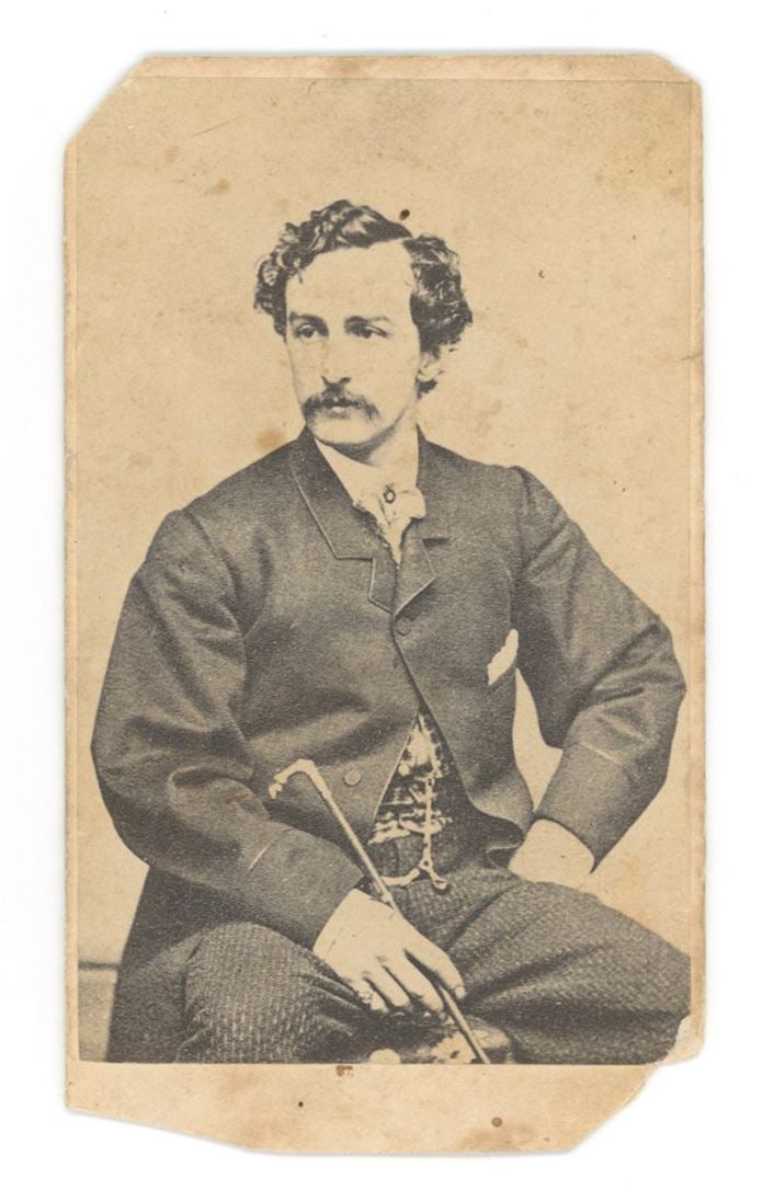 Abraham Lincoln Assassin John Wilkes Booth – Carte de Visite (CDV) Photograph (1 of 2)