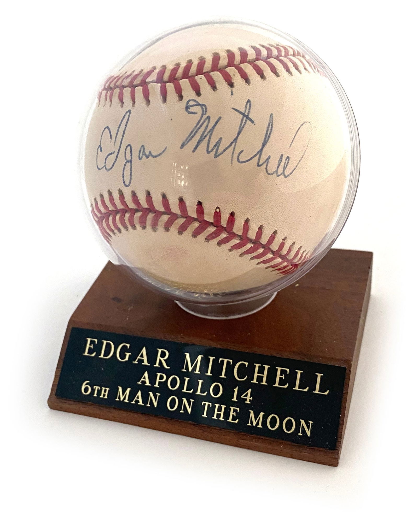 Edgar Mitchell – Apollo 14 Astronaut – Autographed Official Rawlings MLB Baseball: Details: Edgar Mitchell – Apollo 14 Astronaut – Autographed Bobby Brown Era MLB Baseball Official Rawlings Bud Selig-era Major League Baseball autographed by Edgar Mitchell, signed boldly