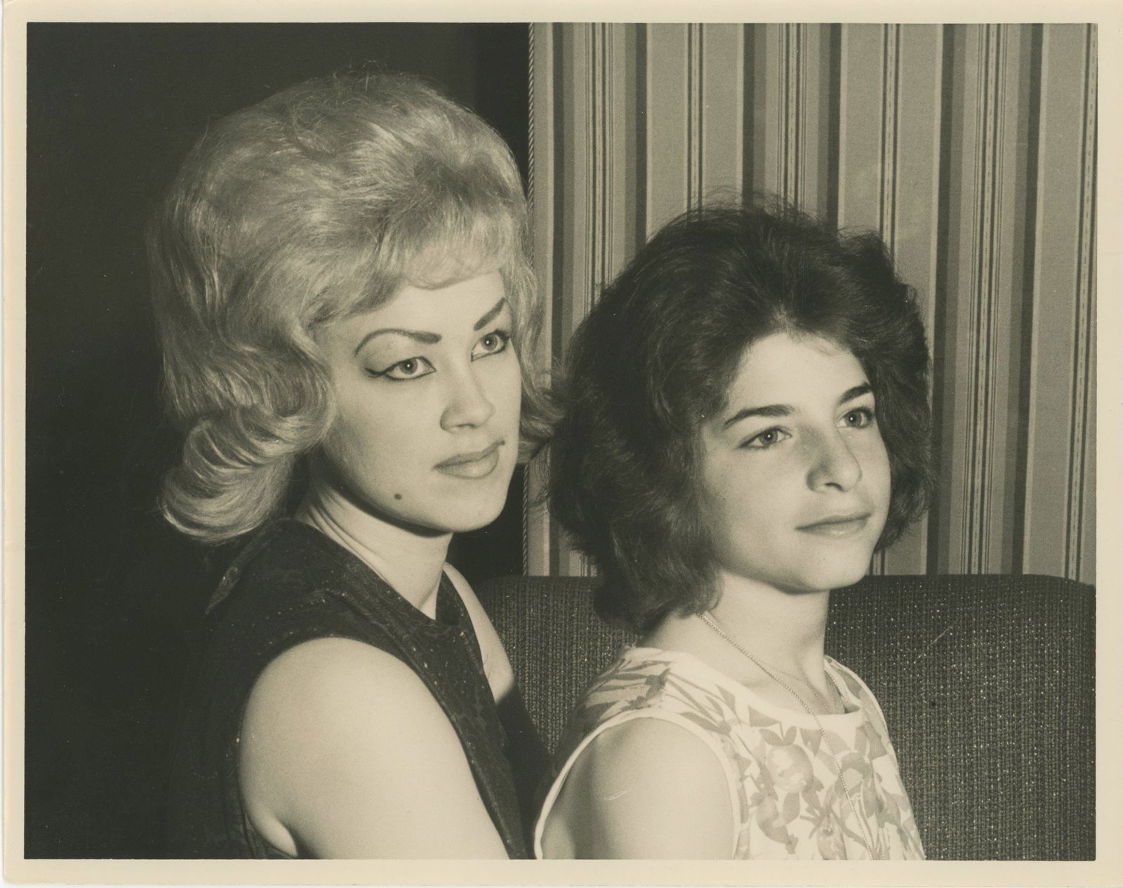 Tammi True (Nancy Powell) – Jack Ruby Carousel Club Dancer – Archive of 6 Original 8 x 1 - 2