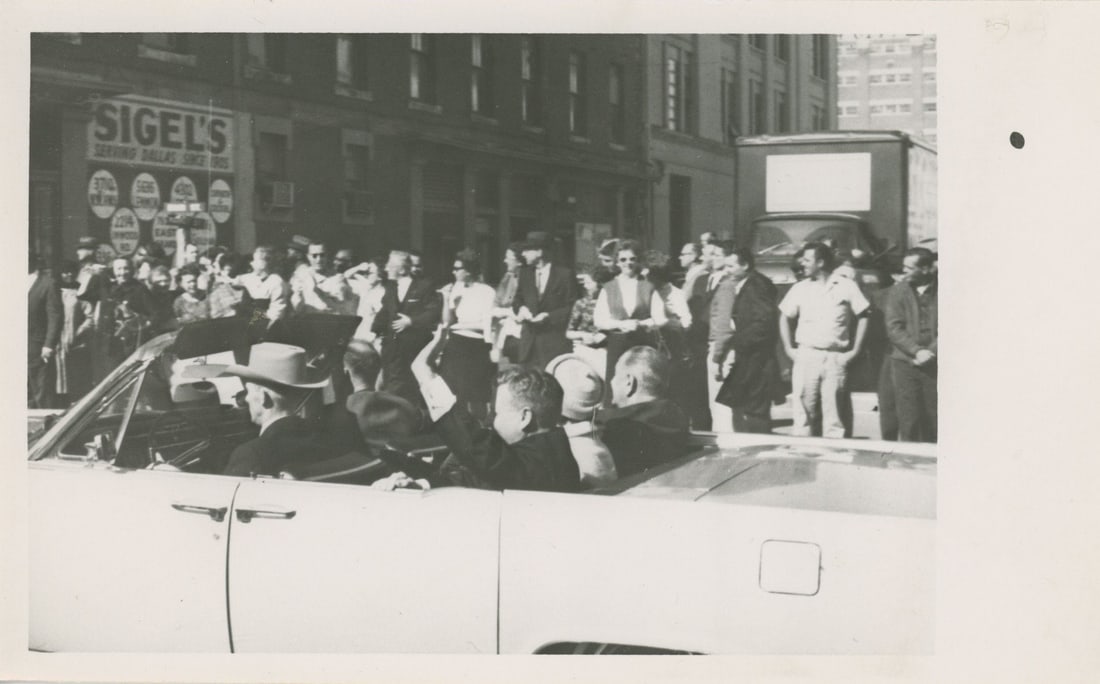John F. Kennedy – Assassination Day Motorcade – Pair of Vintage Photographs - 3