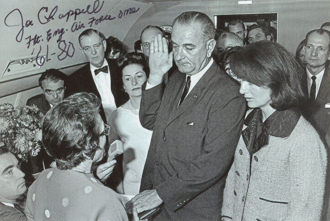 Joe Chappell – Air Force One Flight Engineer – Autographed 6 x 4 Photo – LBJ Oath  (1 of 1)