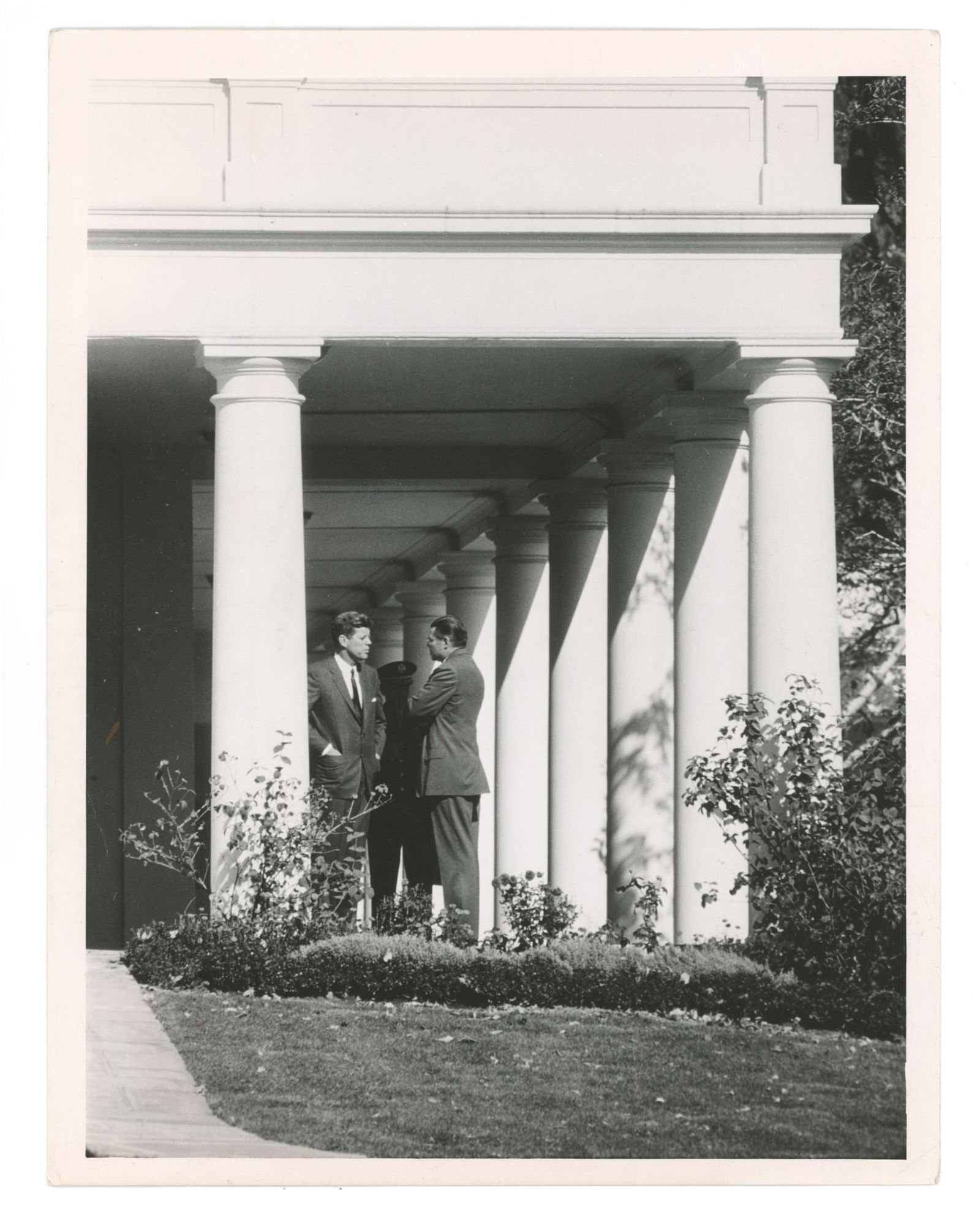 John F. Kennedy with Robert McNamara – Original 6.5 x 8.5 Look Magazine Press Photo (1 of 2)