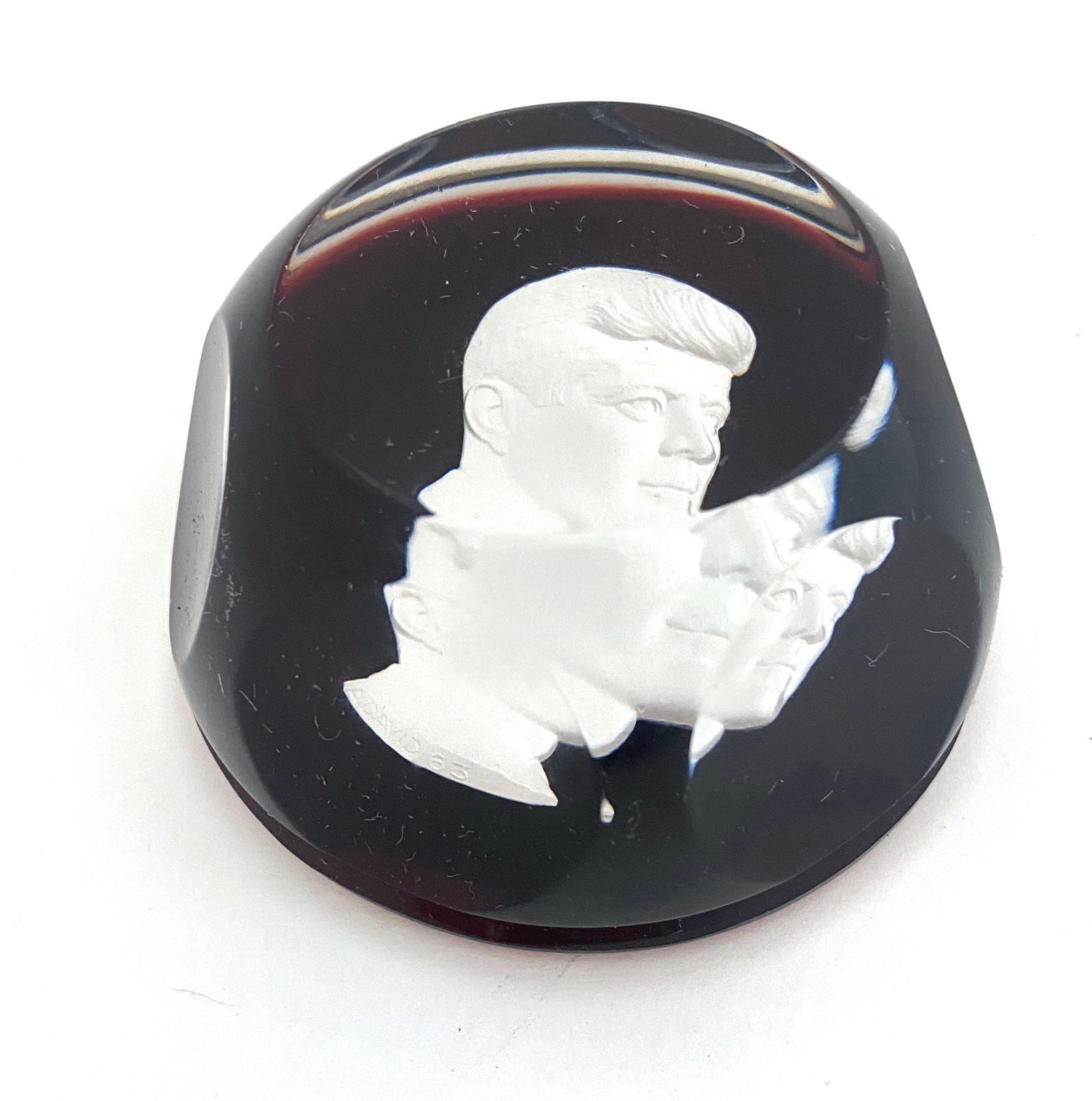 John F. Kennedy – Baccarat Crystal Sulphide Paperweight – Portrait Bust - 3