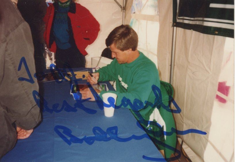 Bobby Hull & Bobby Orr – Hockey Greats – Autographed Photograph Lot - 3