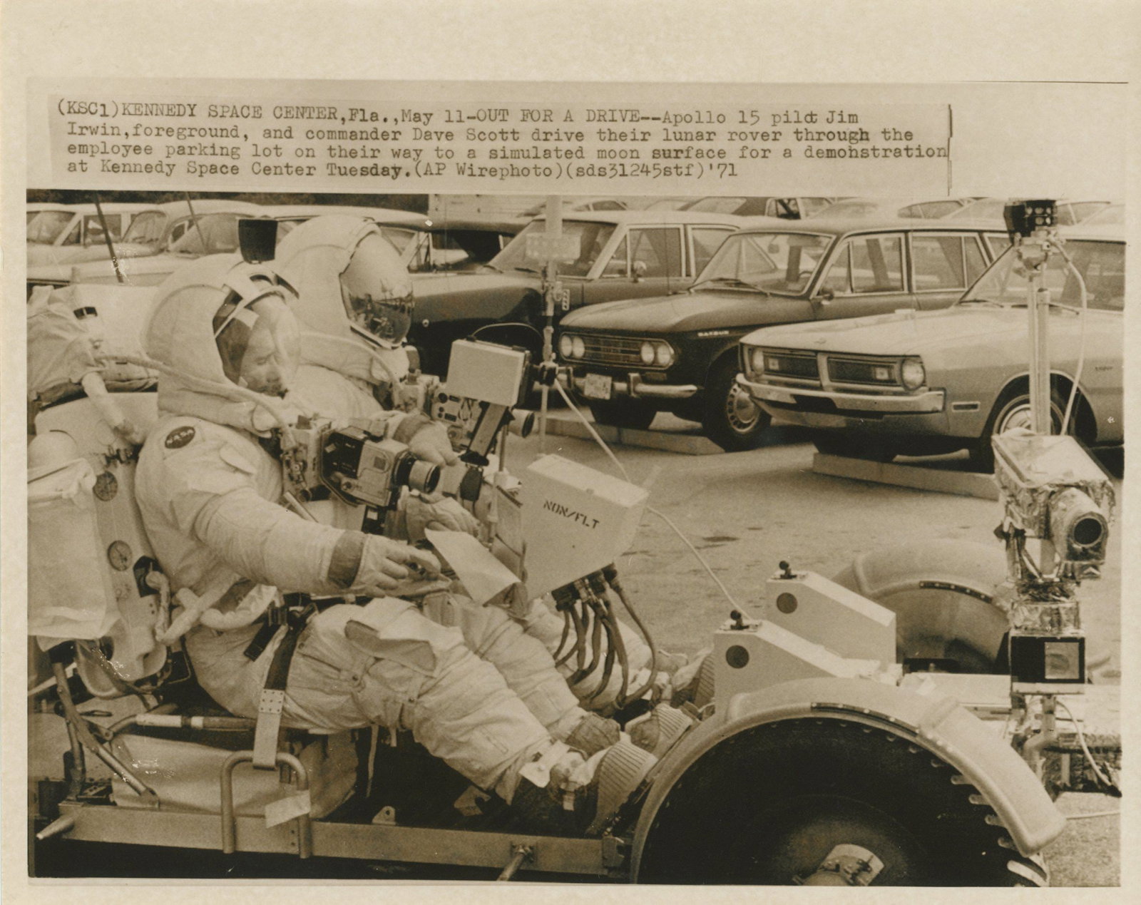 Jim Irwin - 8 x 10" 1971 Apollo 15 Lunar Roving Practice Session Wire Photograph (1 of 1)