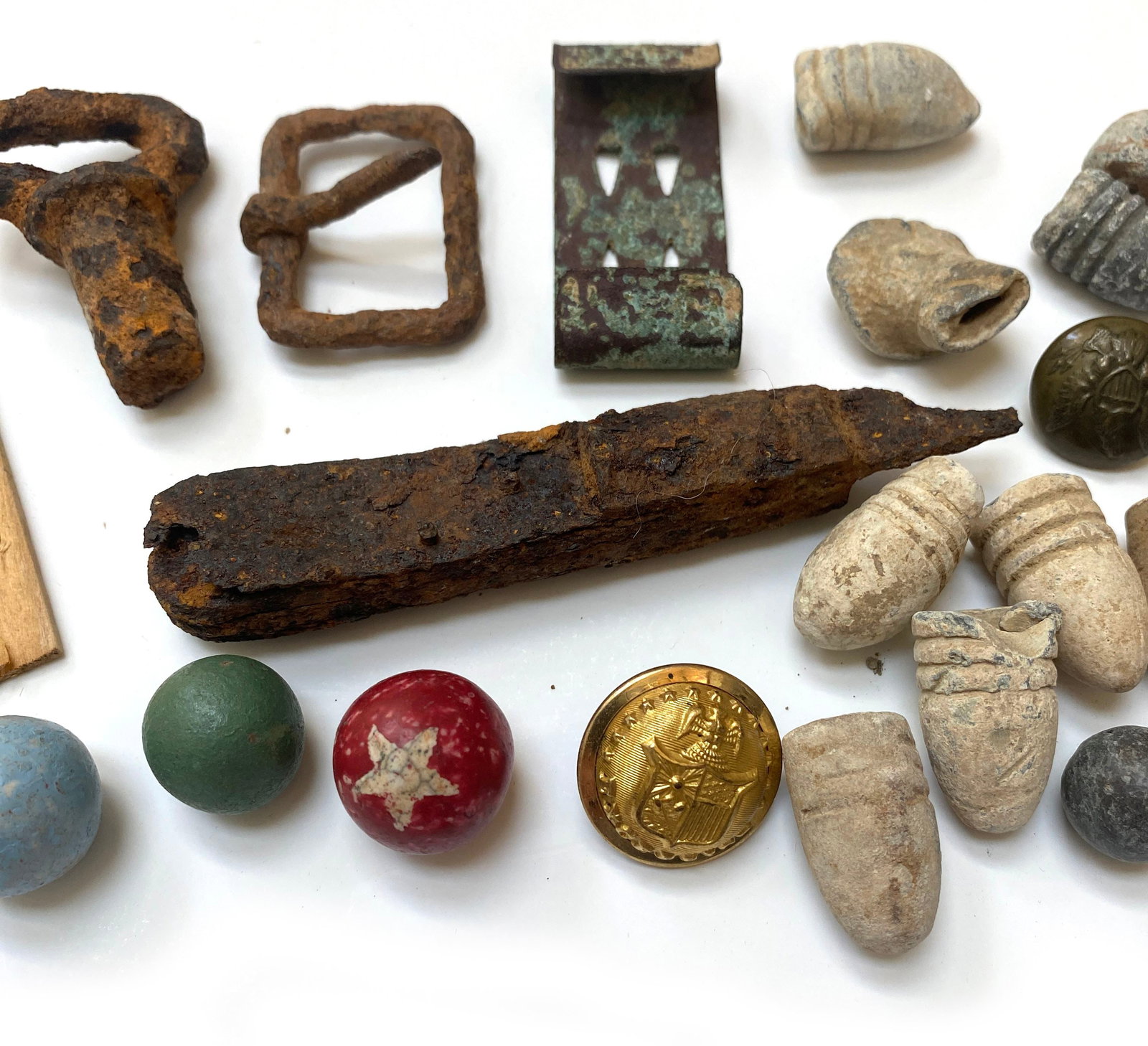 Civil War Artifact Collection – Bullets, Uniform Buttons & Camp Relics - 3