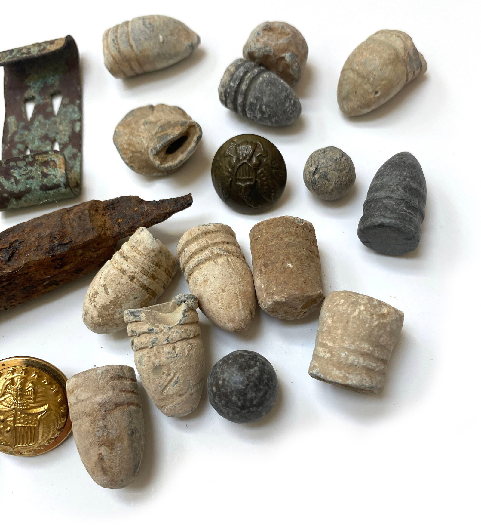 Civil War Artifact Collection – Bullets, Uniform Buttons & Camp Relics - 4