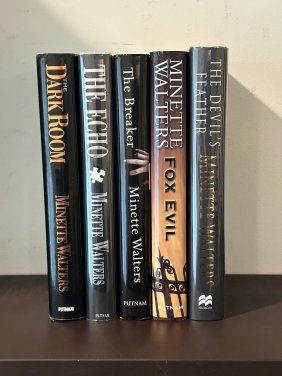 Minette Walters SIGNED First Editions