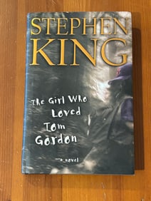 The Girl Who Loved Tom Gordon by Stephen King SIGNED Second Printing