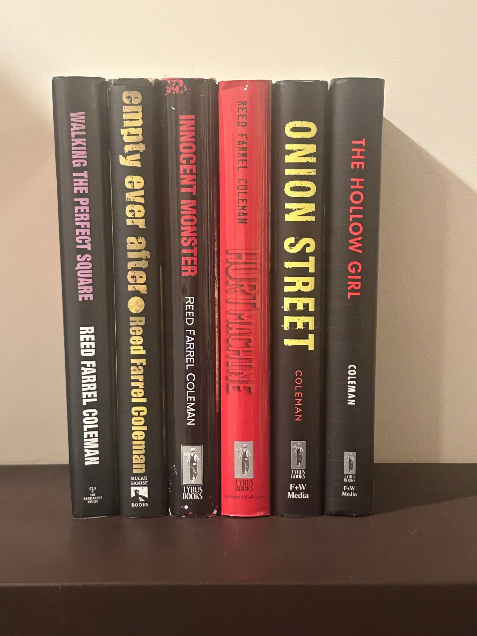 Reed Farrel Coleman Moe Prager Mysteries SIGNED First Editions (1 of 16)