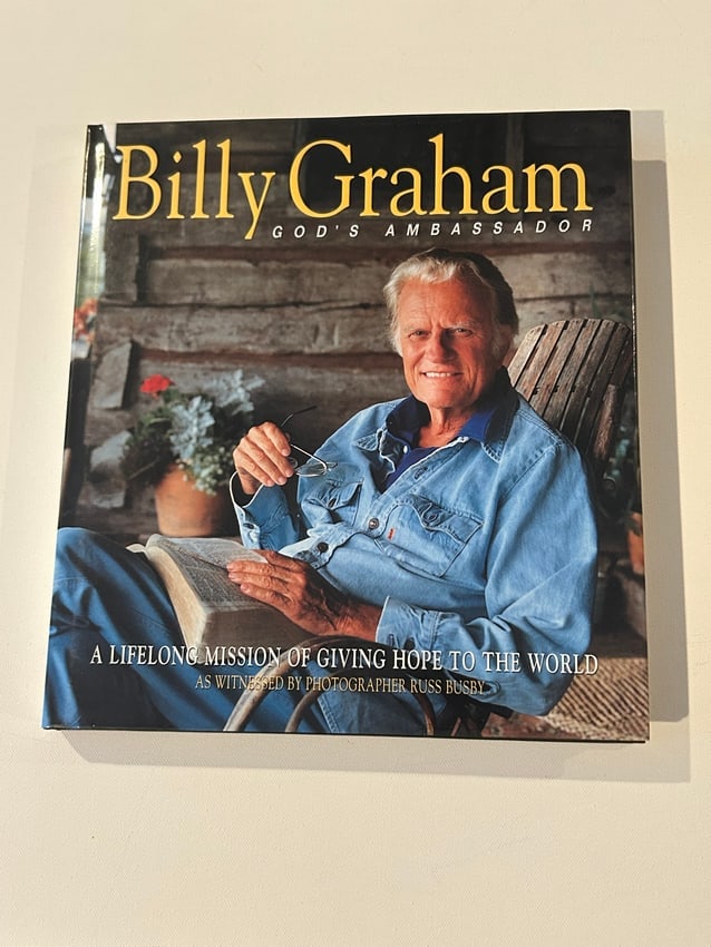 Billy Graham God's Ambassador SIGNED & Inscribed Presentation Copy to Katie Couric (1 of 10)
