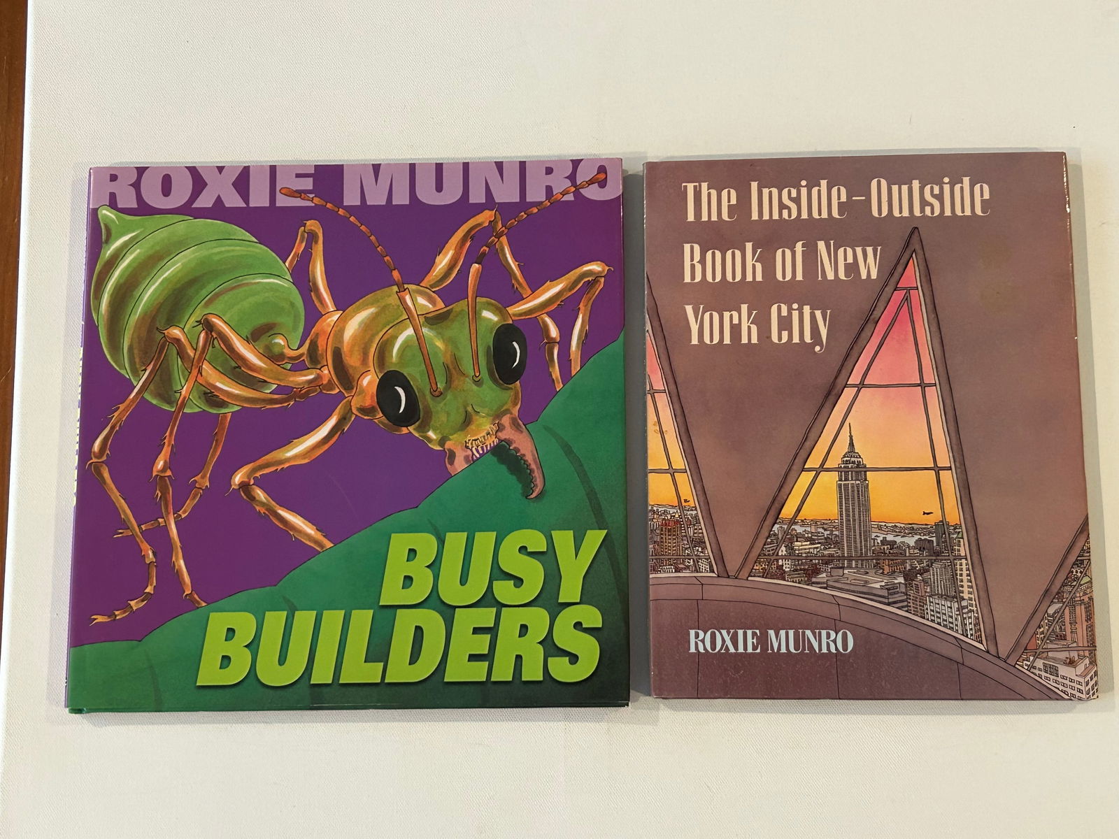 Roxie Munro SIGNED Editions: The Inside-Outside Book Of New York City SIGNED Fourth Printing published by G. P. Putnam's Sons, New York, 1989. Busy Builders SIGNED & Inscribed First Edition published by Marshall Cavendish Childre