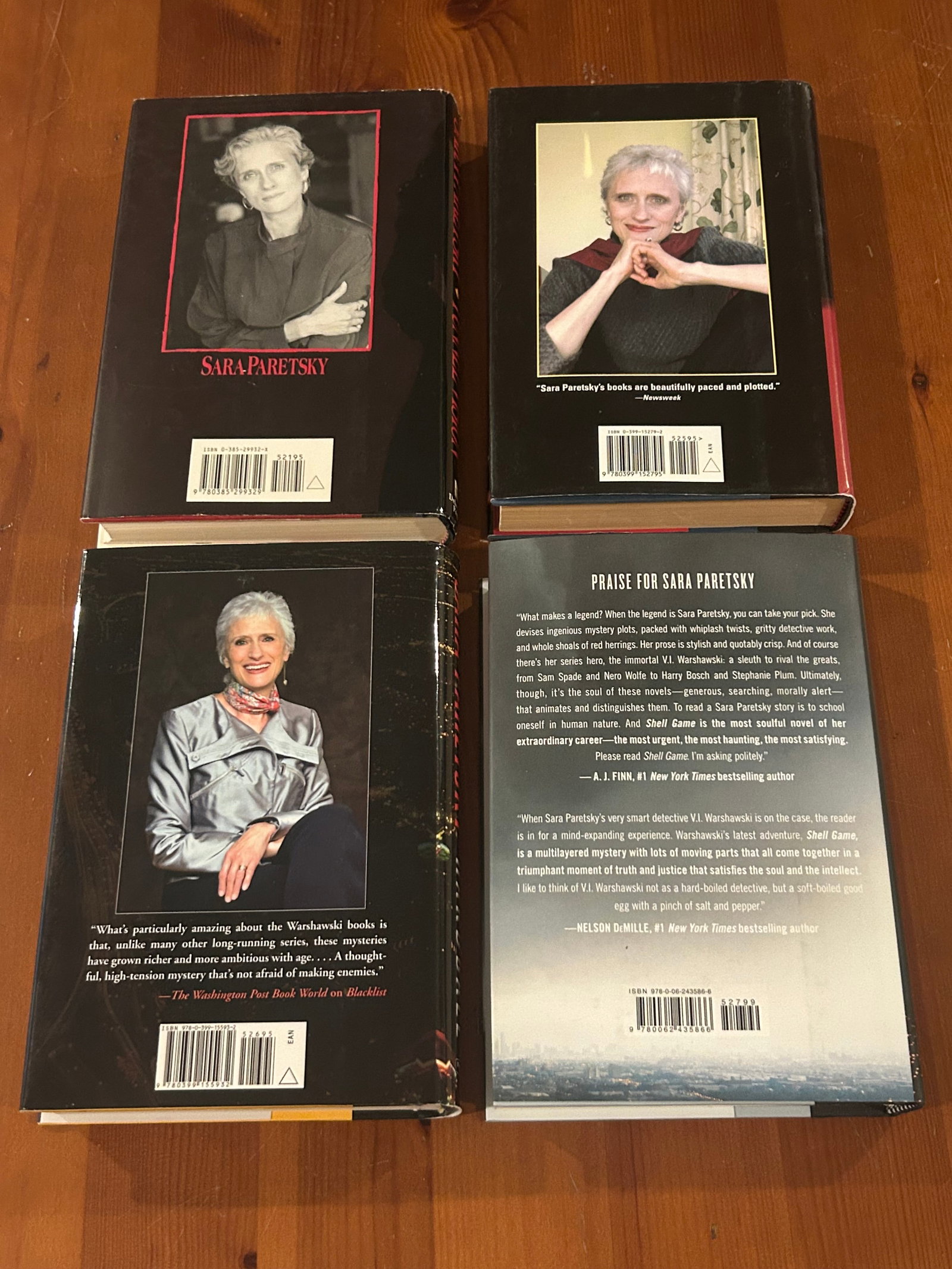 Sara Paretsky SIGNED First Editions - 13