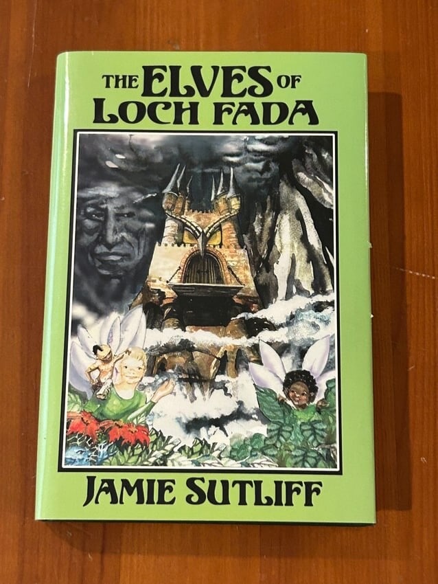 The Elves Of Loch Fada by Jamie Sutliff SIGNED First Edition: The Elves Of Loch Fada by Jamie Sutliff SIGNED First Edition published by Cold River Publishing, Long Lake, 2001. Dimensions: 11" x 9" x 2"