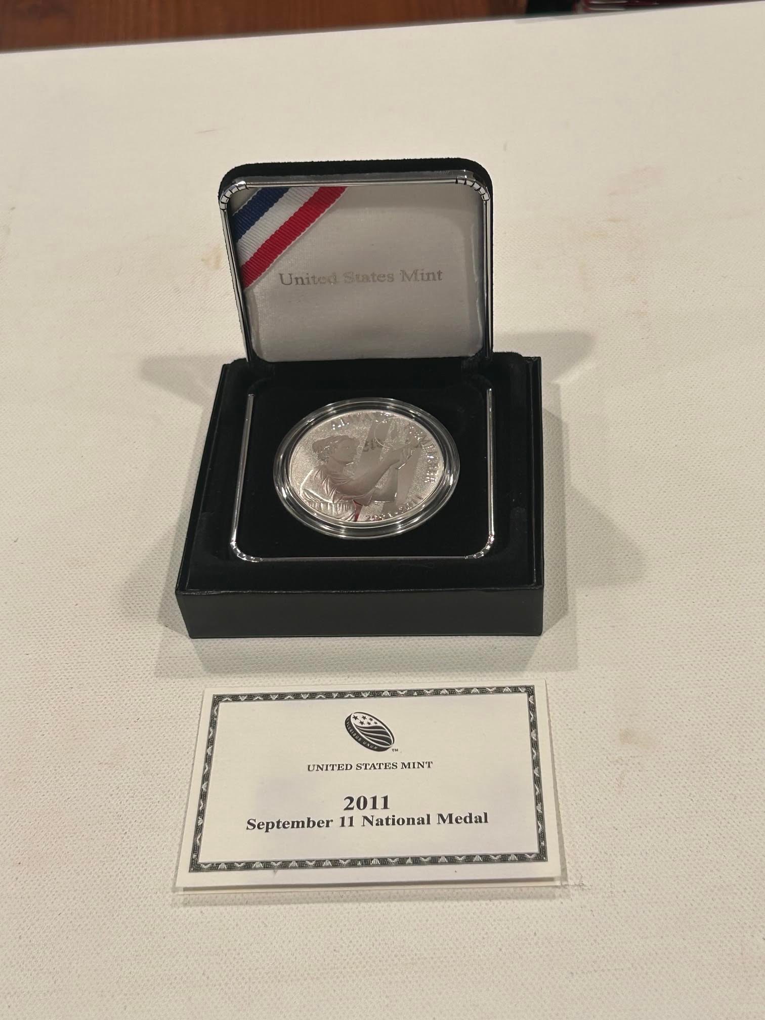 United States Mint 2011 September 11 National Medal (1 of 4)