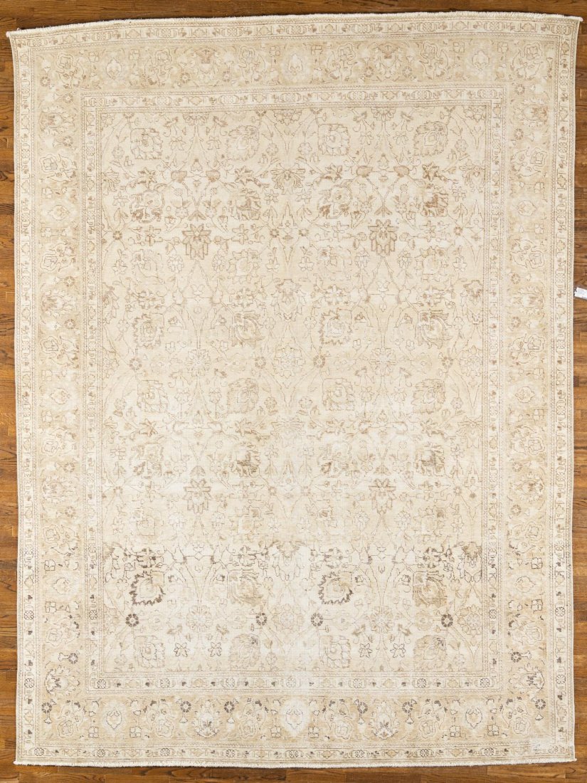 Hand-Knotted 10x13 Pakistani Wool Rug (1 of 3)