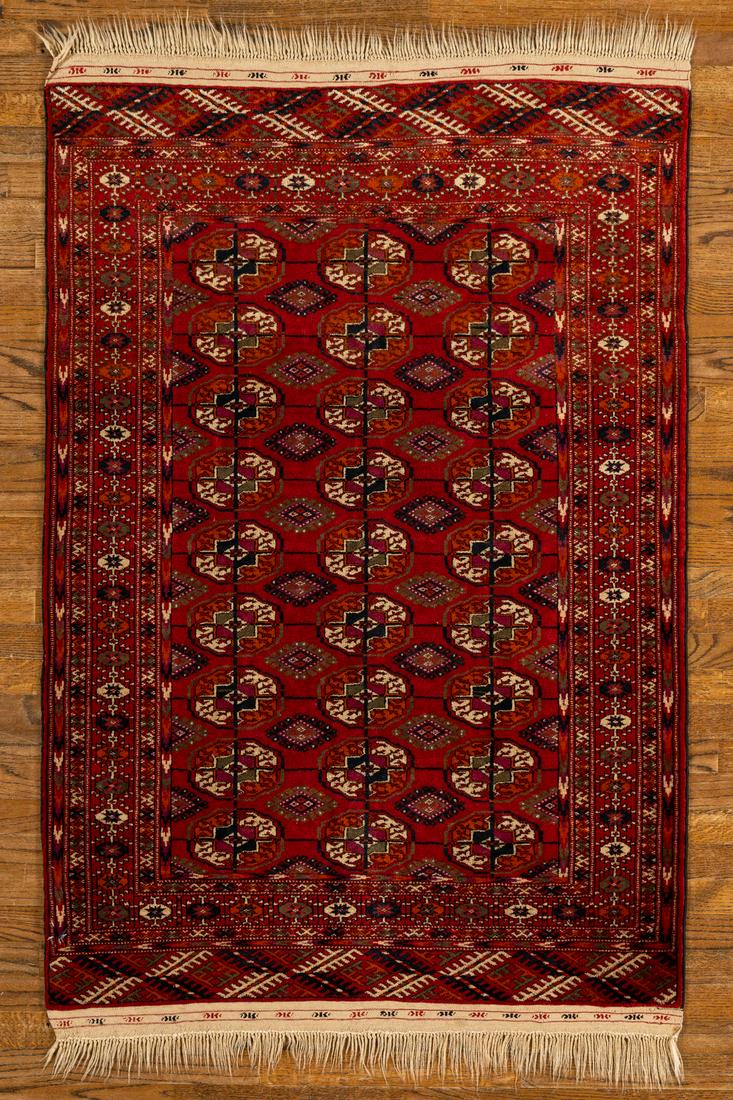 WOOL, BOKHARA, RED (Rectangle) Origin: TURKMENISTAN - Hand-knotted (1 of 4)
