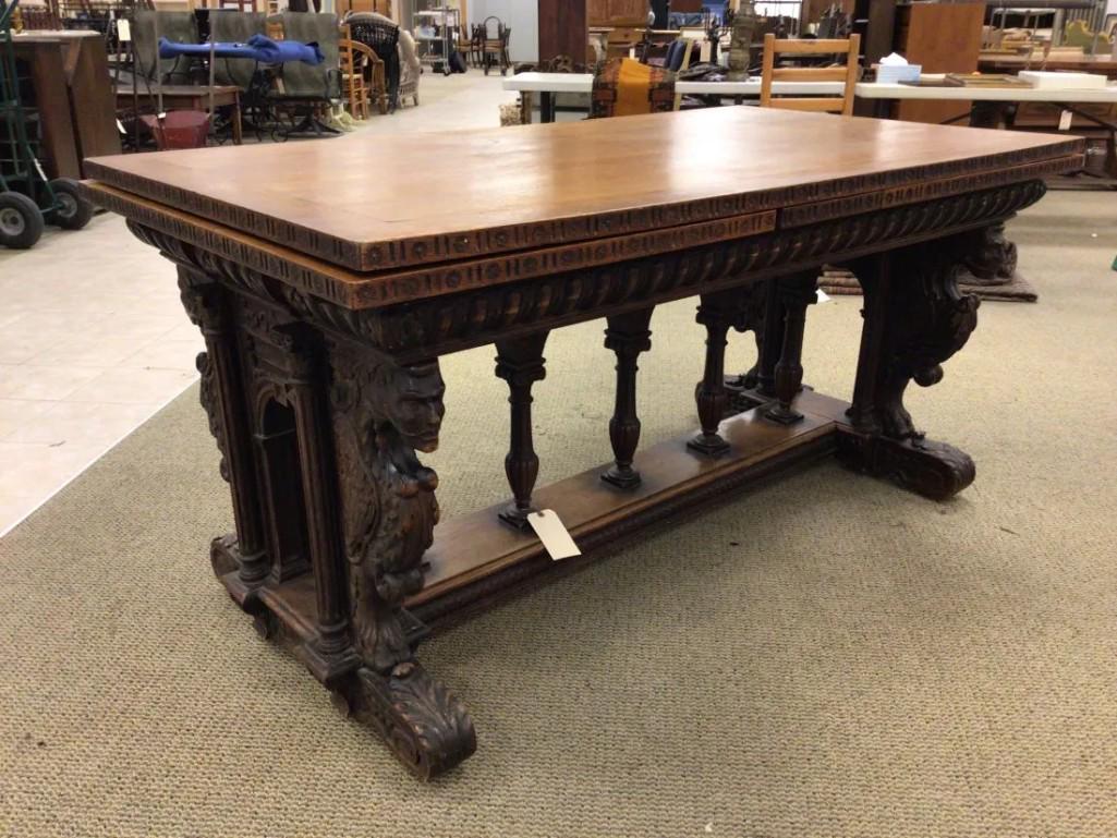CARVED OAK EXTESION DINNING TABLE 120" (1 of 9)