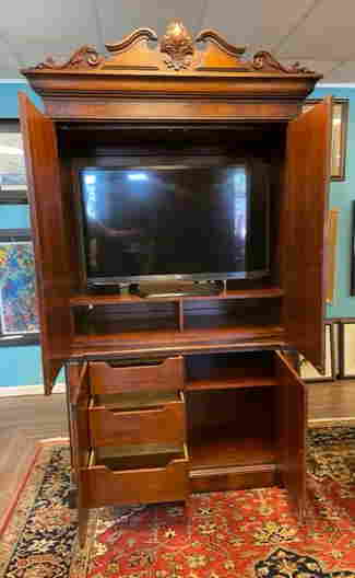 Armoires & Wardrobes