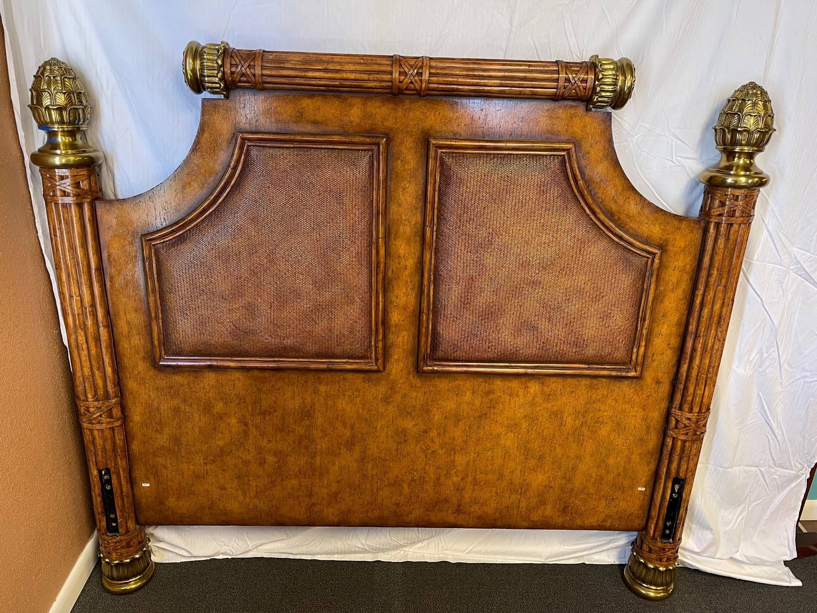 Tommy Bahama Beds & Bed Frames for Sale at Auction