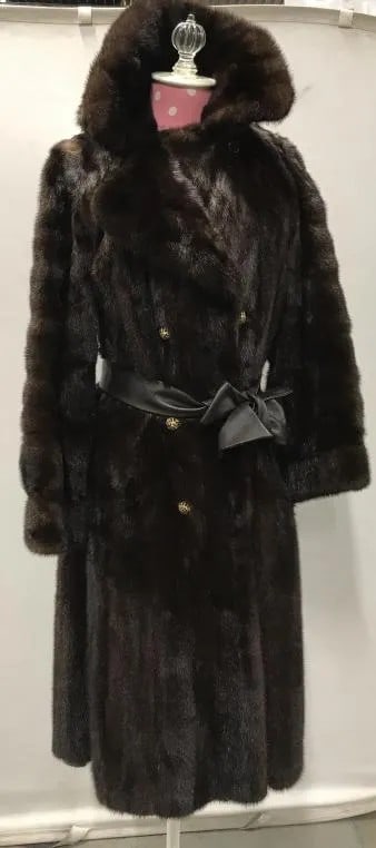 Vintage Ladies Mink Overcoat (1 of 11)