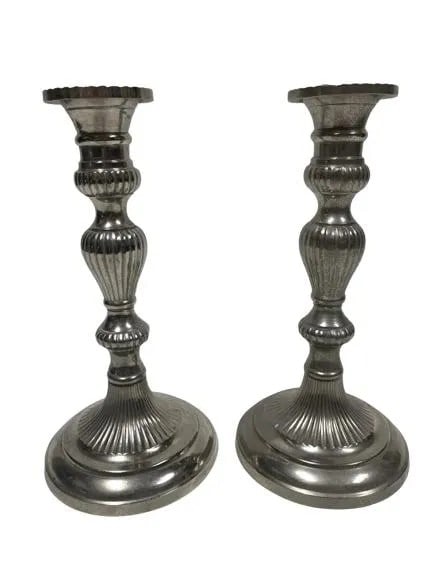 VTG SILVER PLATED CANDLESTICKS (1 of 2)