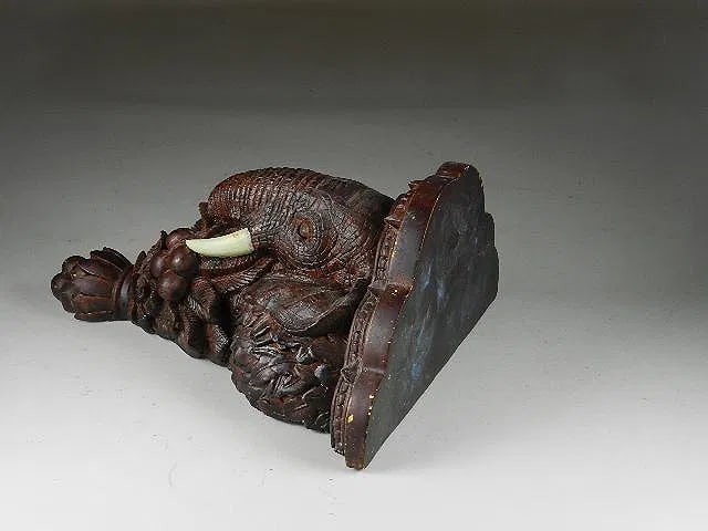 Resin Elephant Wall Sconce - 3