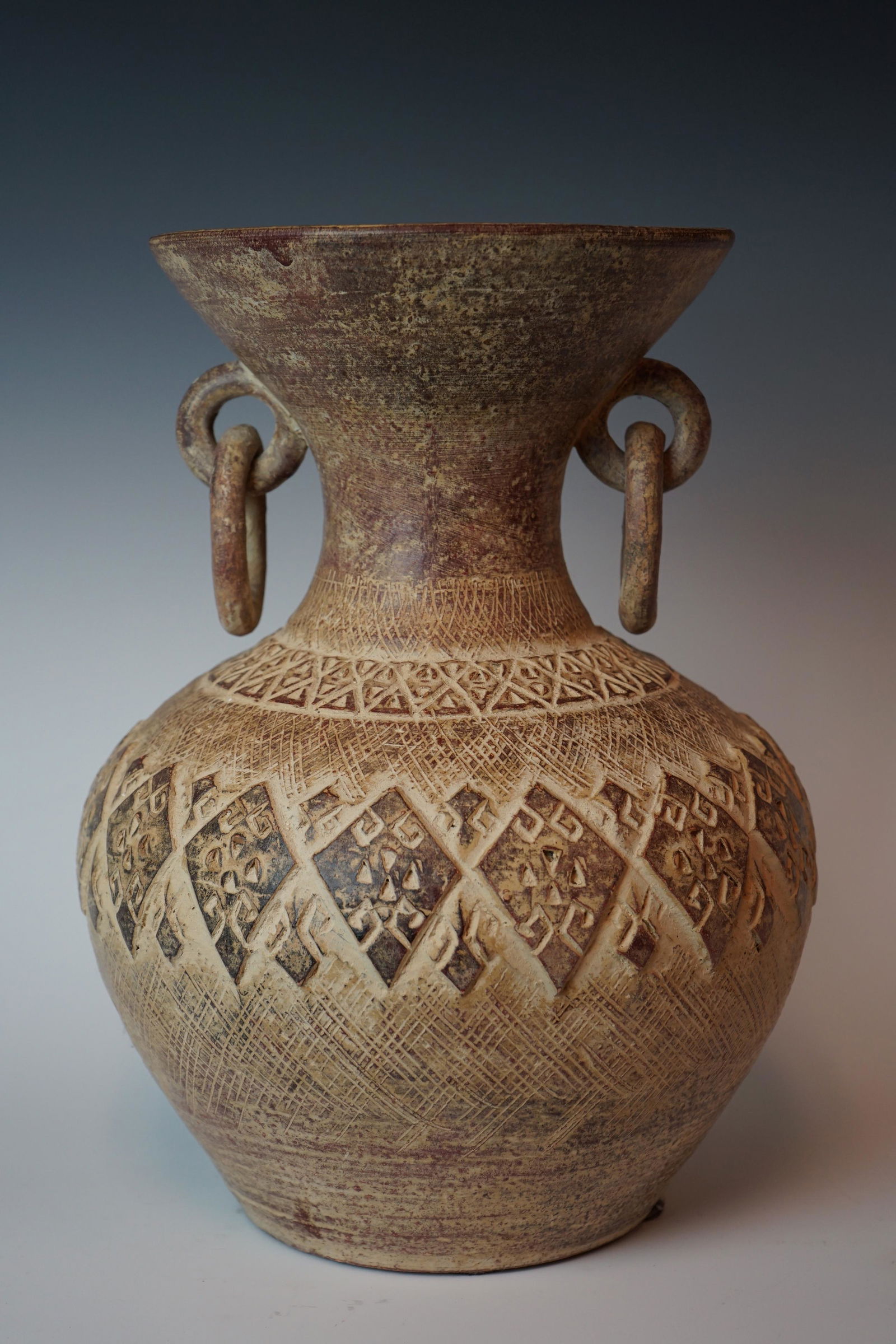 Mid 20TH Century Latin American Clay Vase W Rings Handles (1 of 7)