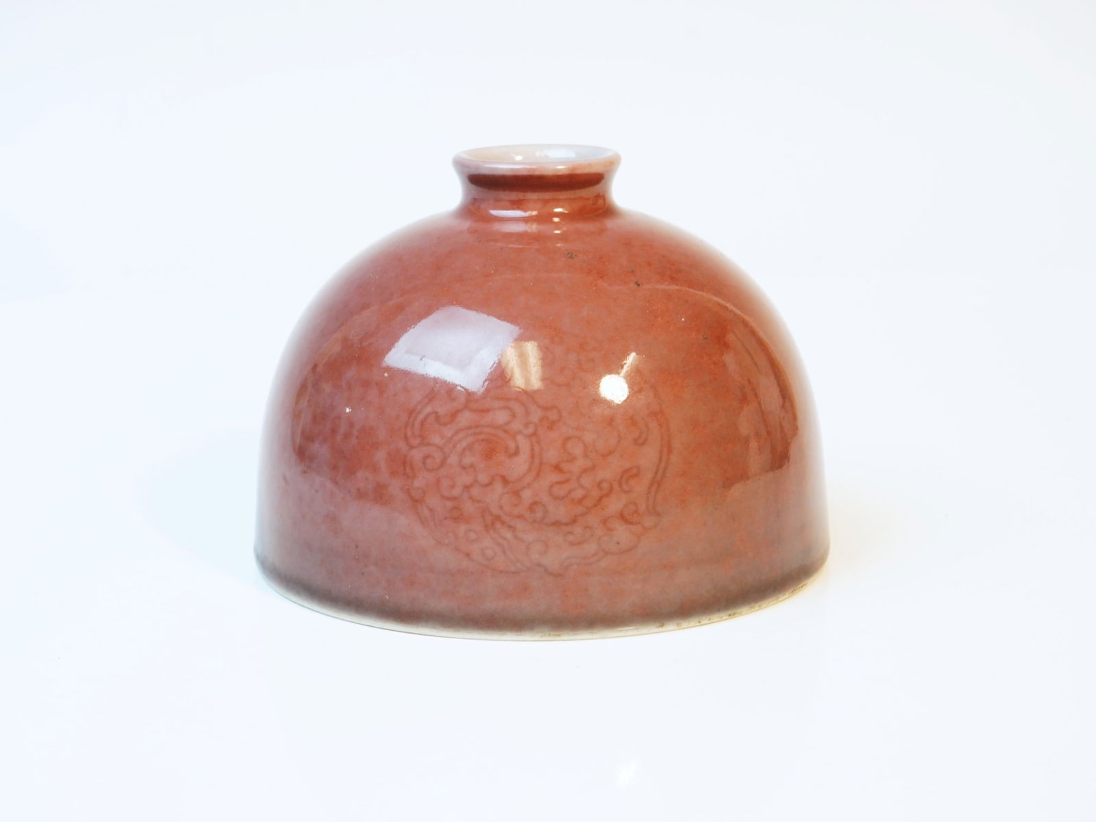 A Superb Peachbloom-Glazed 'Beehive' Waterpot Kangxi Mark (1 of 7)