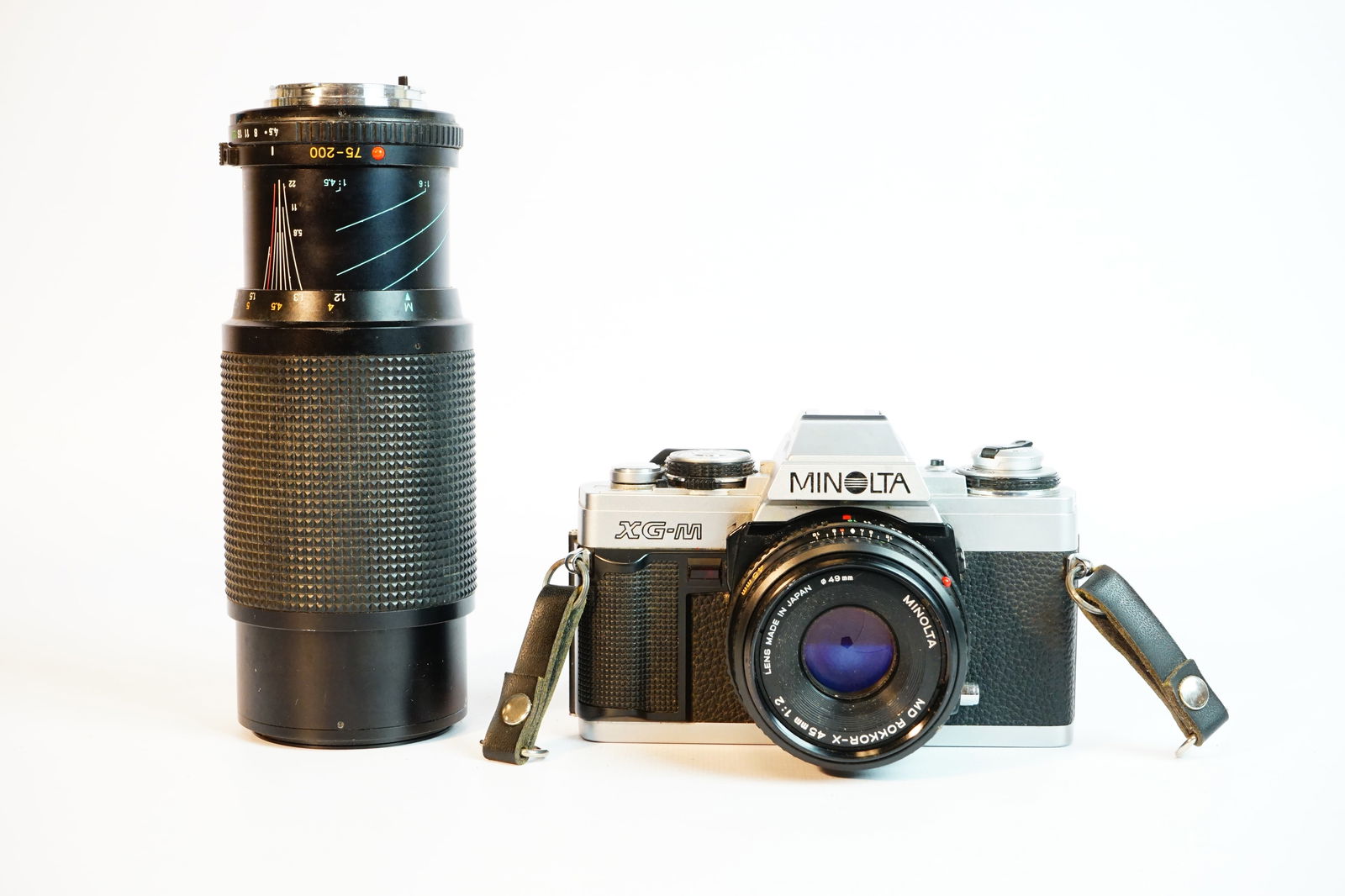 Vintage japanese minolta xg-m film camera with 2 lenses,20th c (1 of 8)