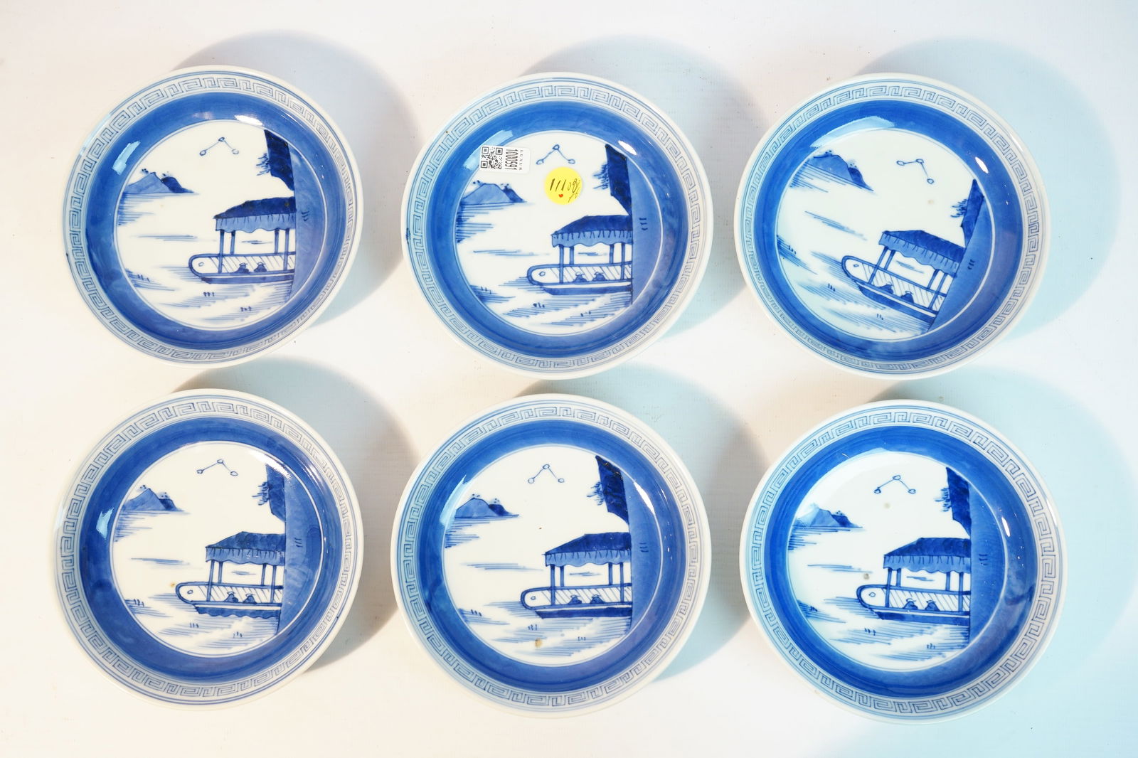 Vintge Set of 6  Blue and White Export Porcelain Plates (1 of 8)