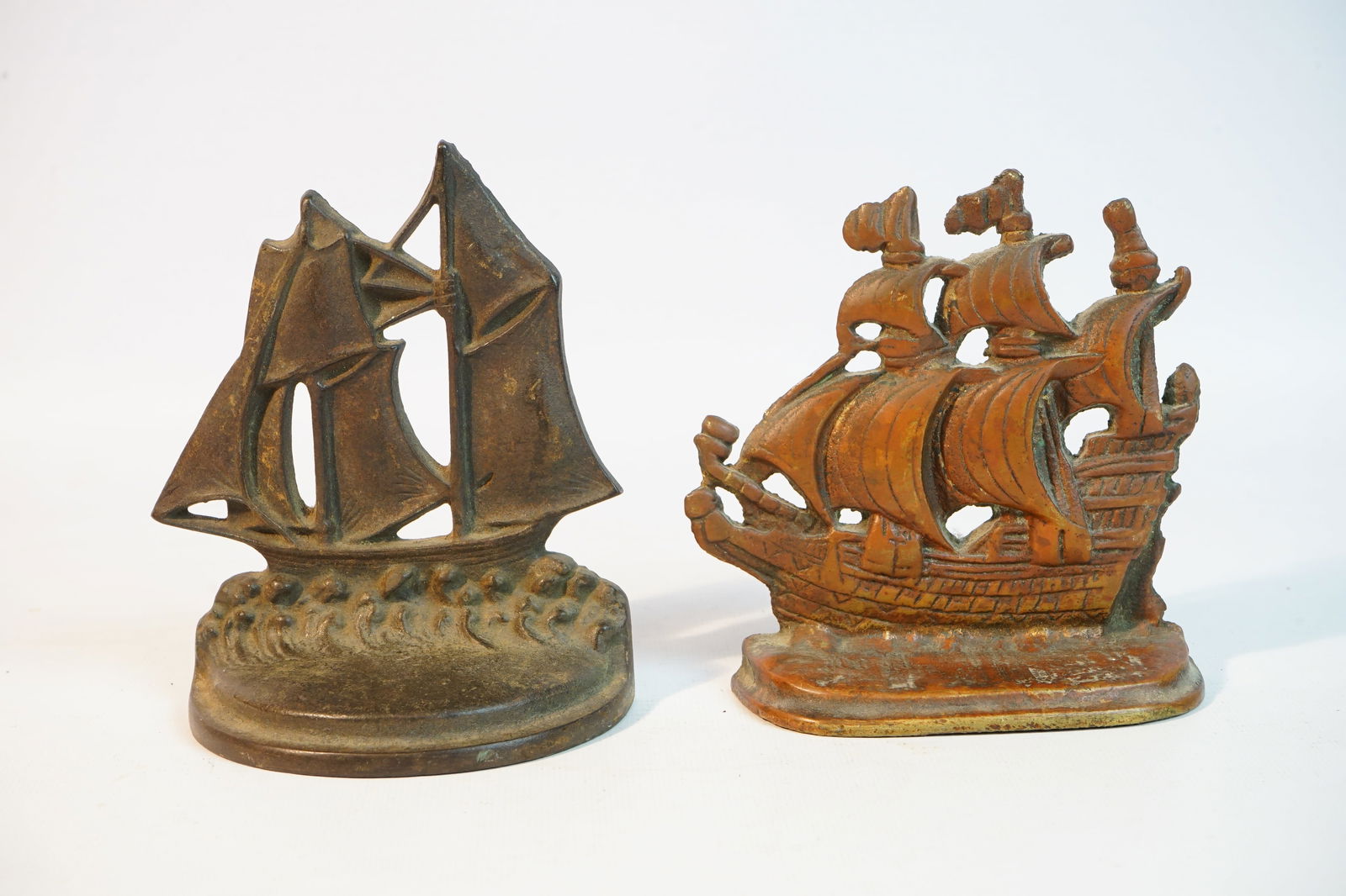 2 Vintage Sailing Ship Bookends,Cast Iron and Copper (1 of 5)
