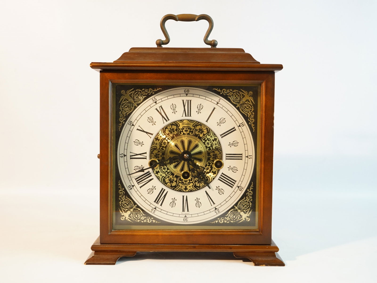 Lindin Howard Miller Chiming Mantel Clock Auction