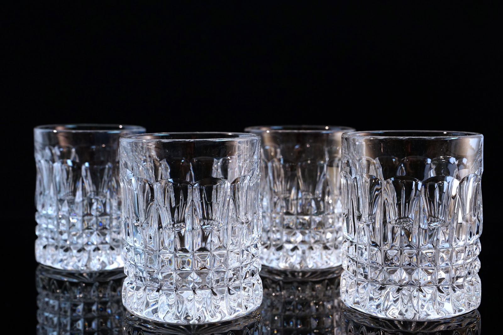 Set of 4 Cut Crystal Glass  Double Old Fashioned Glasses (1 of 3)