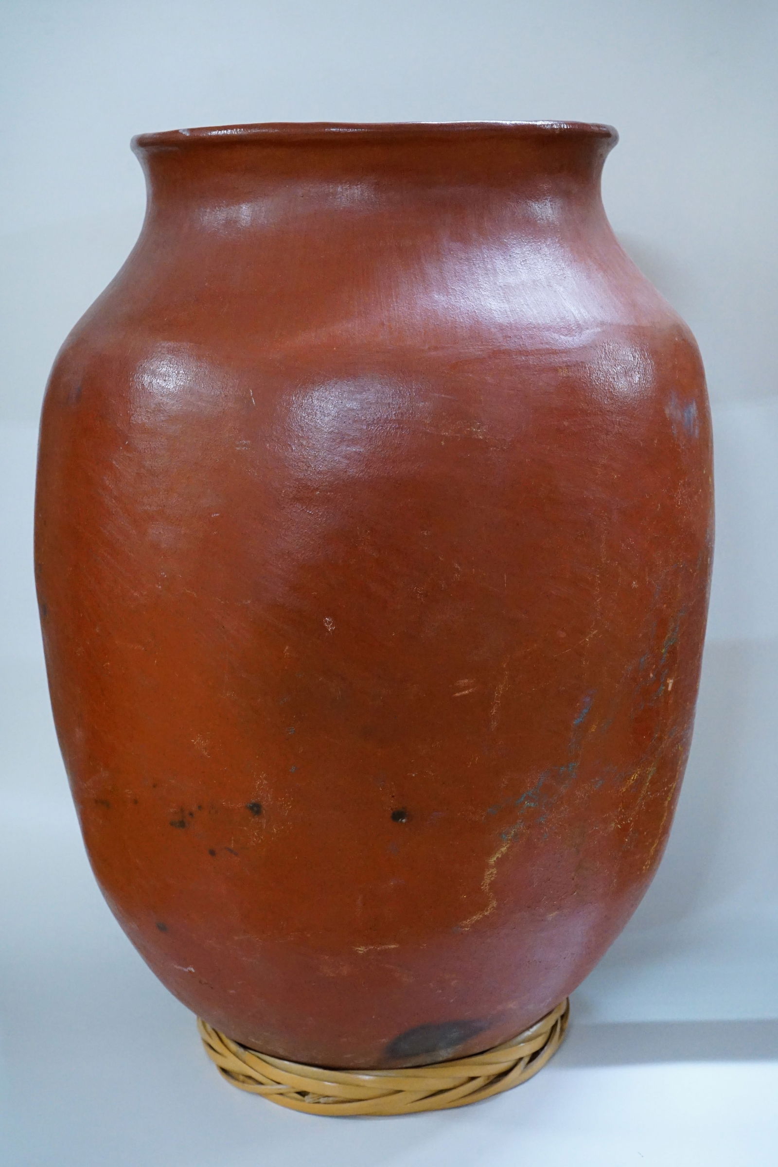 Large Volcanic Clay Floor Vase /Vessel (1 of 7)