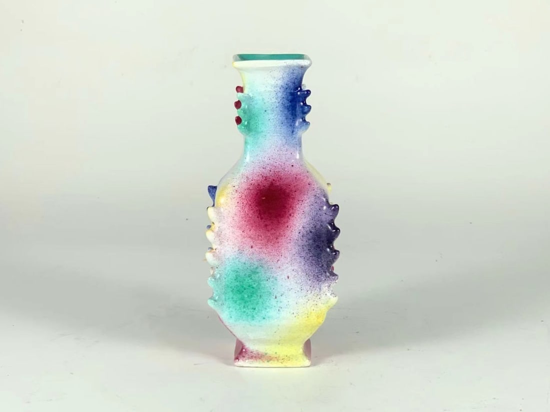 Chinese Color Glazed Vase (1 of 10)