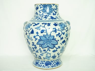 Large  Chinese Blue and White ‘Lotus’  Vase,18th Century