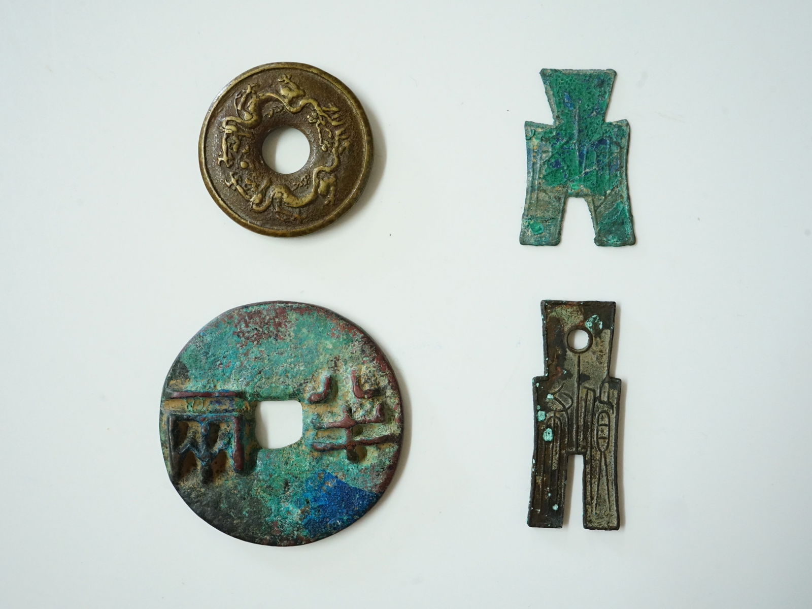 Lot of 4  Chinese Bronze Coins ,Zhou Dynasty and Later (1 of 3)