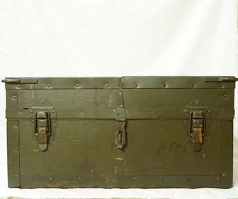 Vintage Military Foot Locker