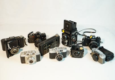 Various Vintage Cameras