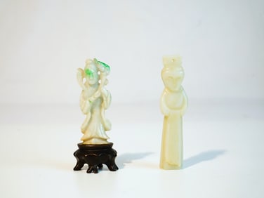 Chinese Carved Apple Green and White Jadeite Figures (2)