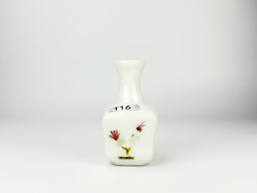 Chinese Famille Rose Porcelain Snuff Bottle,Qing Dynasty