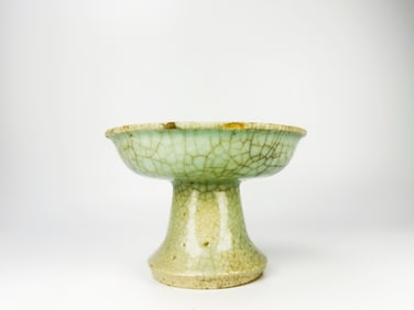 Chinese Ge-Type Stemcup