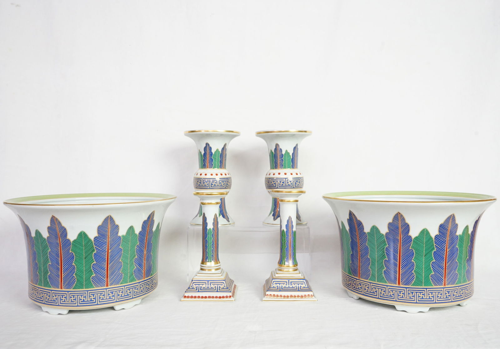 Set of 6 Mottahedeh Charleston Feather Chinese-Style Porcelain: Approximate size: planters 6.25x10.25x10.25 in/vases 6.75x4.25x4.25 in/ candlesticks 6.75x3.25x3.25 in Shipping: We offer in-house shipping services for most small items. This means that we will take