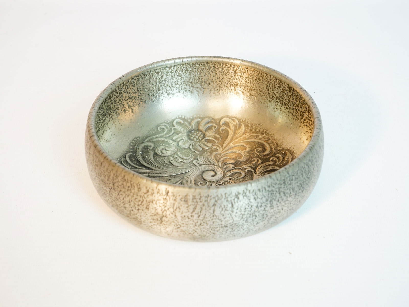 Eik Tinn Acanthus Design ,Norwegian  Scandinavian Style Pewter Bowl (1 of 4)