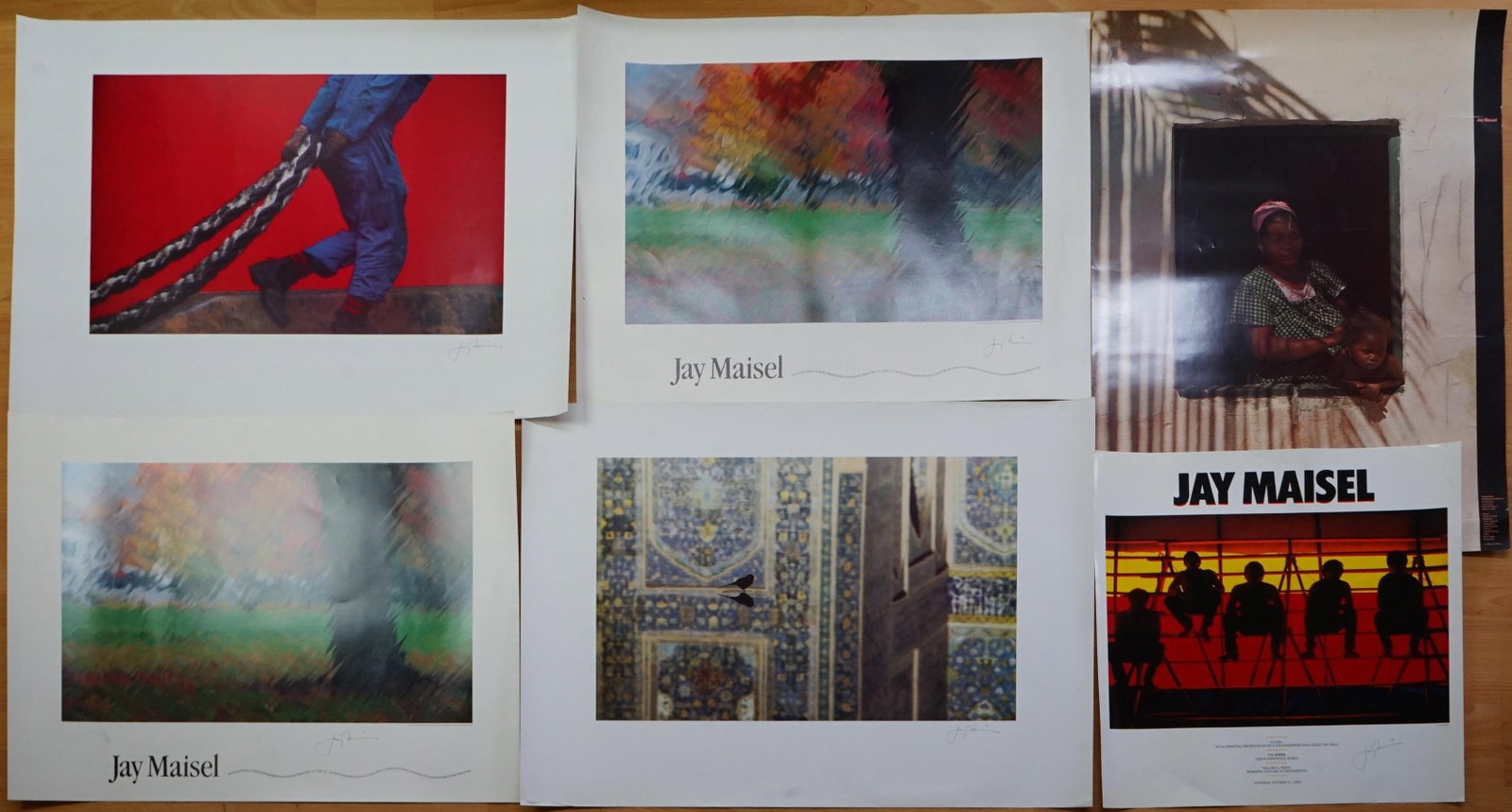 Set of 6 Jay Maisel(1931-2018,American Photographer) Signed Photographs: Approximate size: large 34x26 in/ small 21x22.5 in Shipping: We offer in-house shipping services for most small items. This means that we will take care of packing and shipping the items directly to y